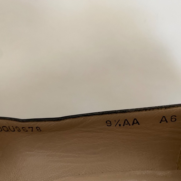 Ferragamo Women's Shoes (Pumps) - Picture 4 of 5